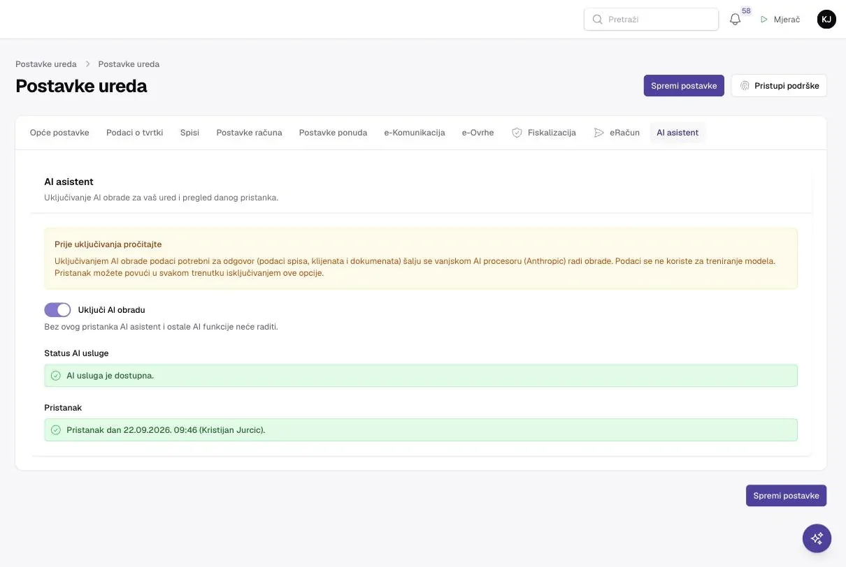 Postavke ureda, kartica AI asistent: upozorenje Prije uključivanja pročitajte (podaci se šalju vanjskom AI procesoru Anthropic i ne koriste se za treniranje), prekidač Uključi AI obradu, Status AI usluge (AI usluga je dostupna) i Pristanak s datumom i imenom.